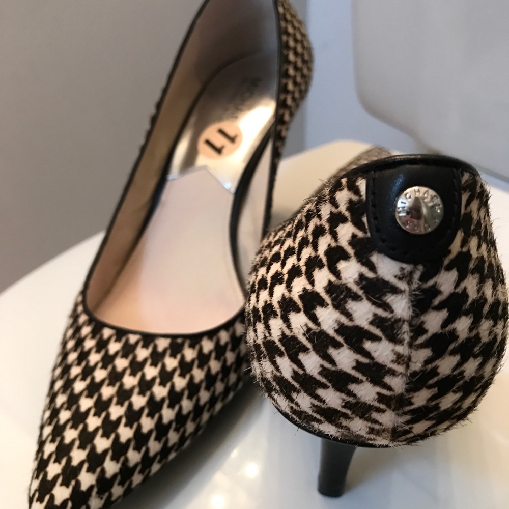 Women’s Michael Kors Cowhide Pointy Toe Heel
